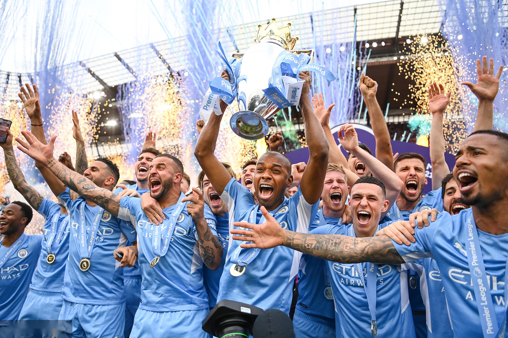 仅是看球员 仅是看球员