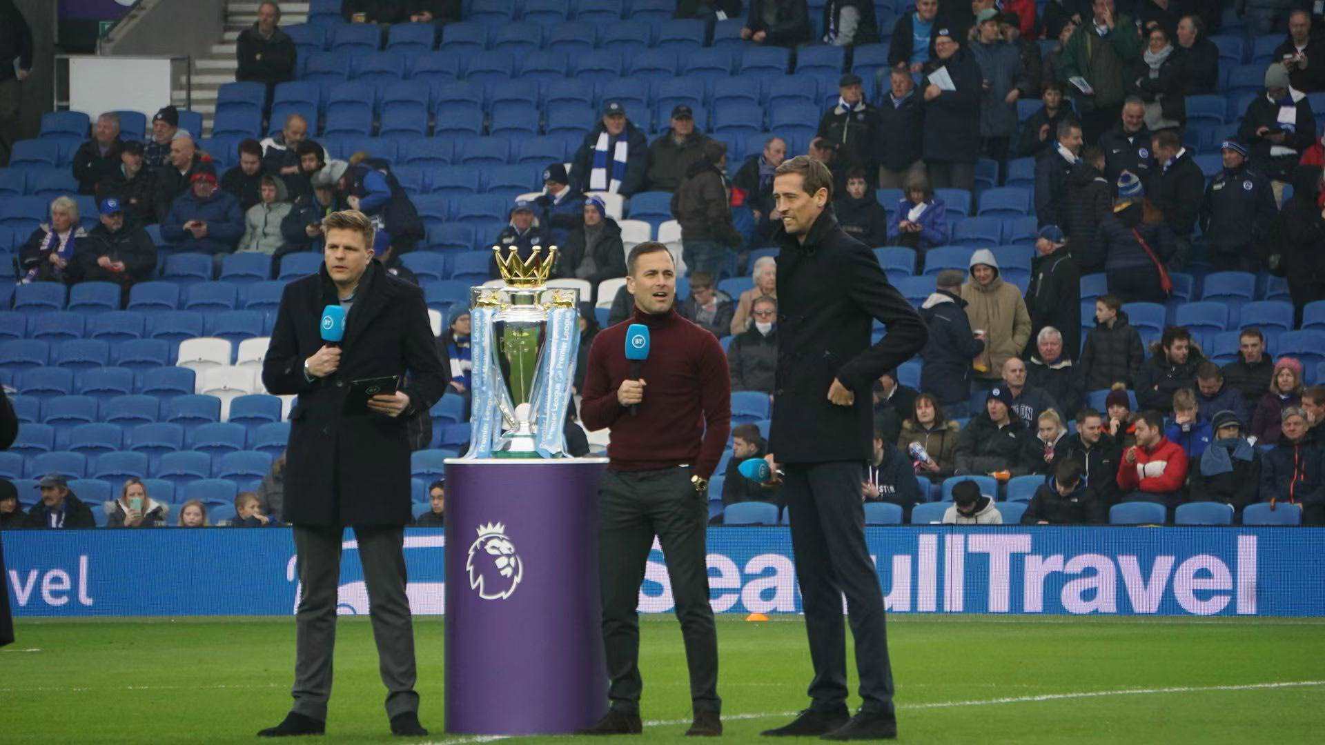 了担忧和关 了担忧和关