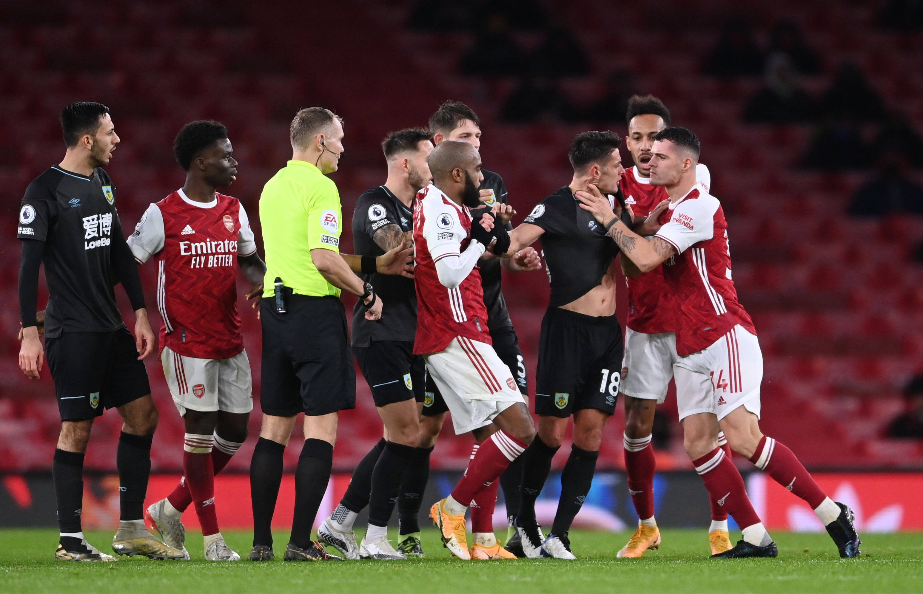 在困境中的 在困境中的